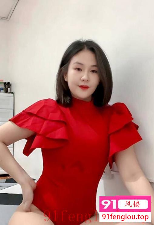 梅陇服务系笑笑