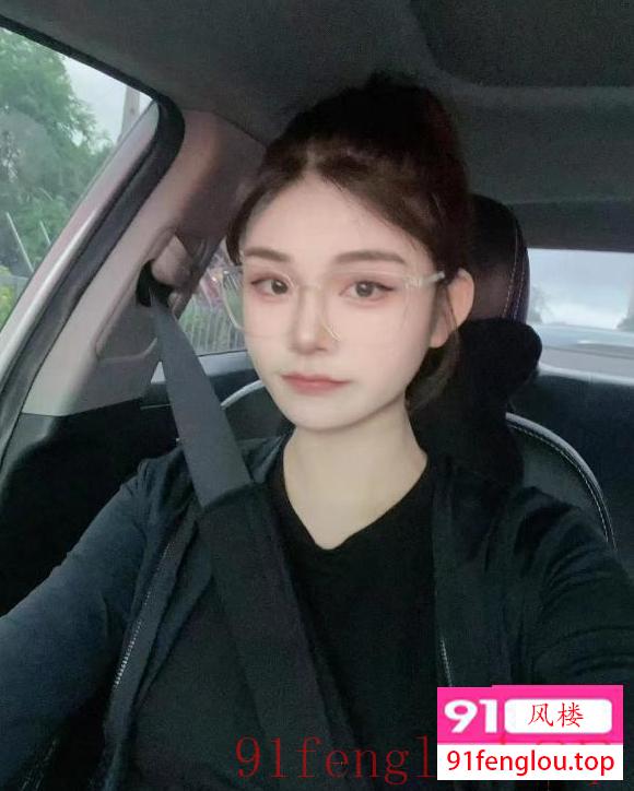 南山高挑女友倪妮