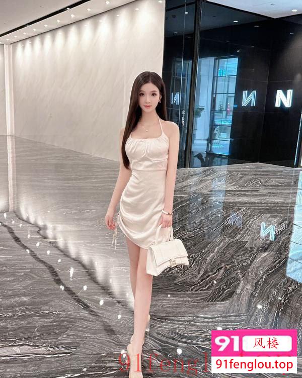 大胸长腿御姐范