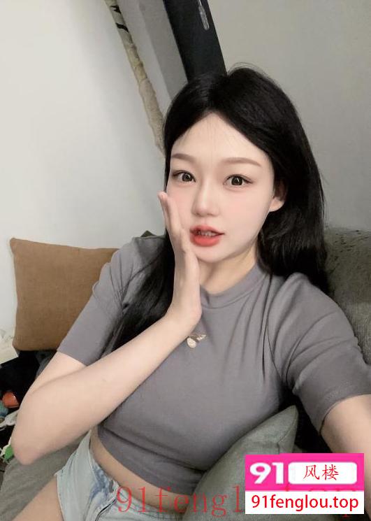 普陀白虎妹妹柚柚