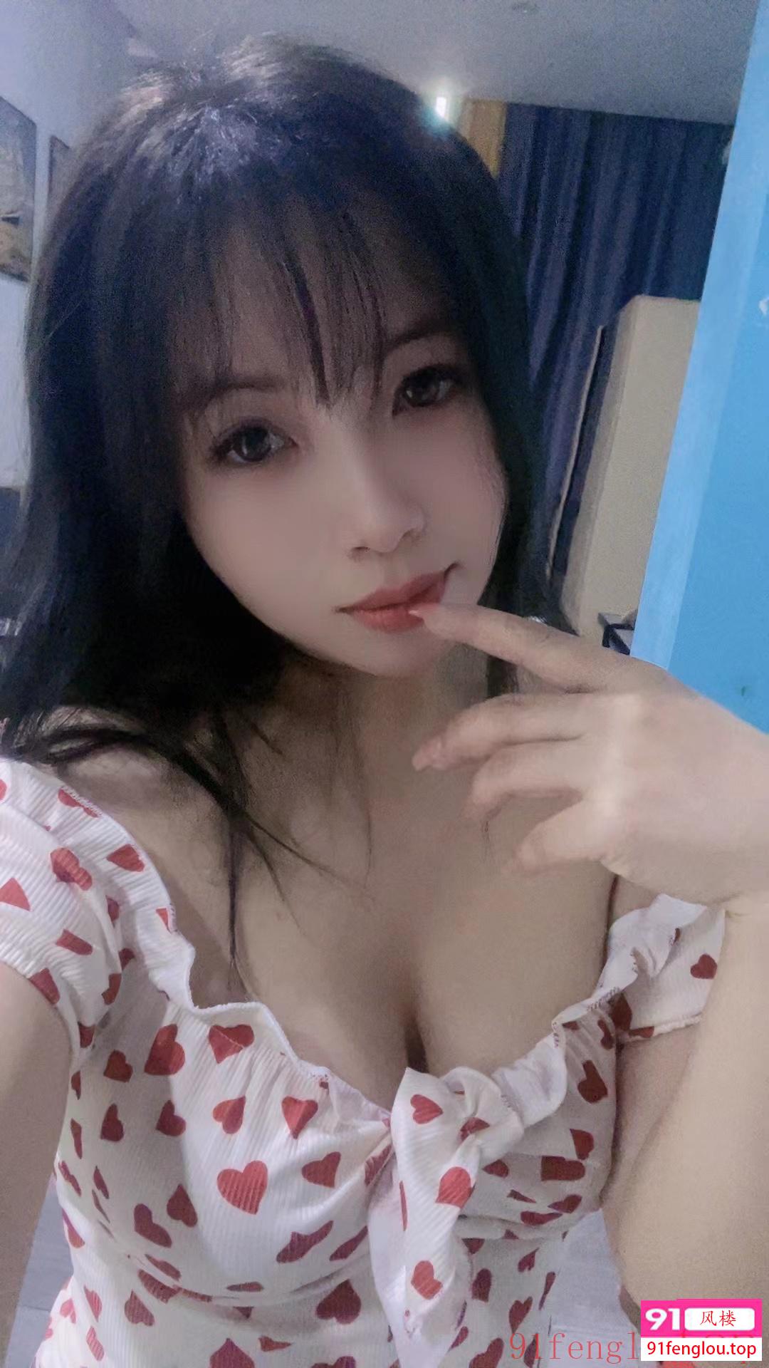 嘉禾 糖糖 有舌吻