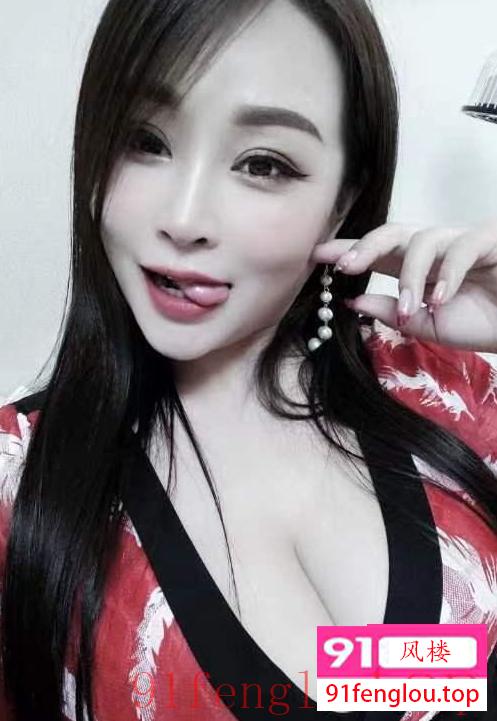 骚浪饱满D胸乐乐