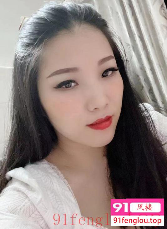 嘉禾舌吻小姐姐