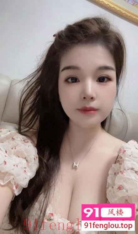 海珠白嫩大波妹子