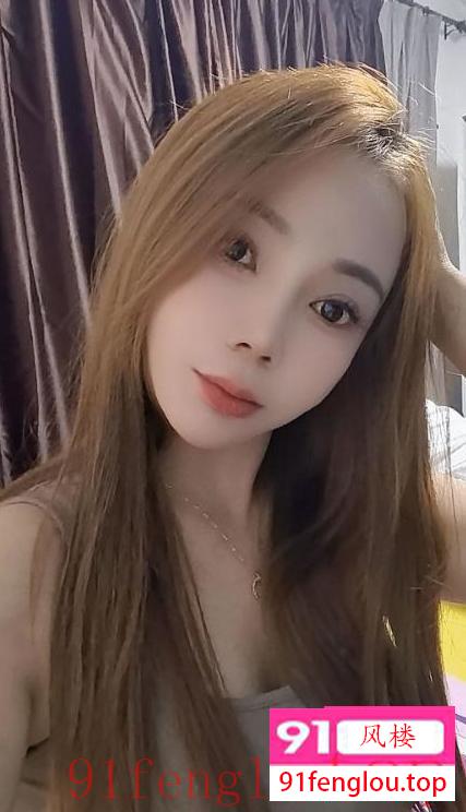 白云叶子很性感