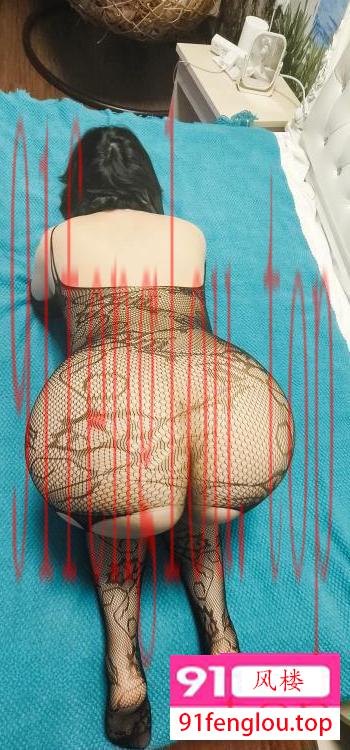 夜P帝都巨臀吸精少妇