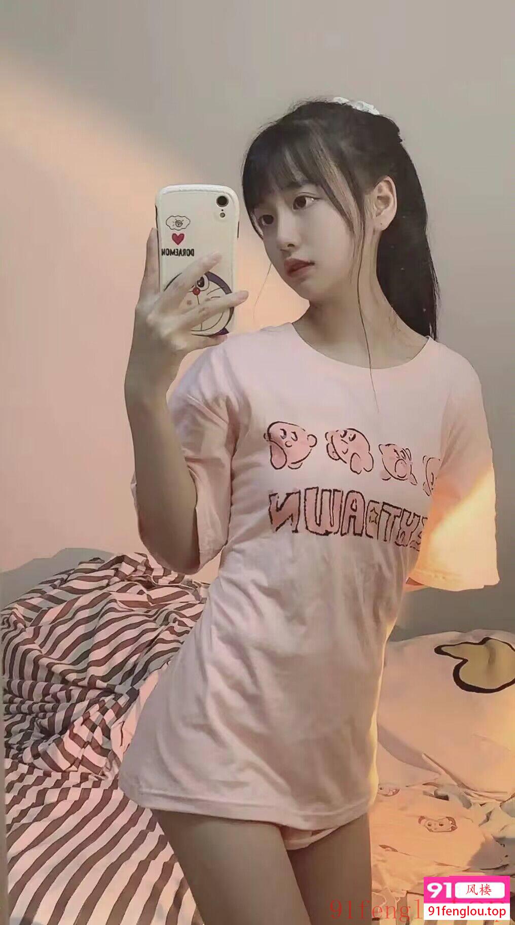 可三通的粉嫩萝莉有房可外出