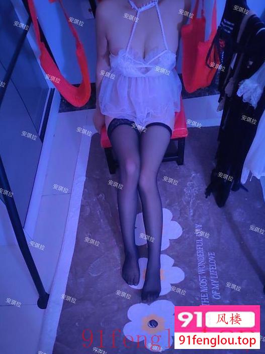 白虎水床服务安琪拉