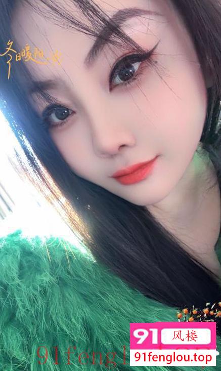 天府二街大胸美女