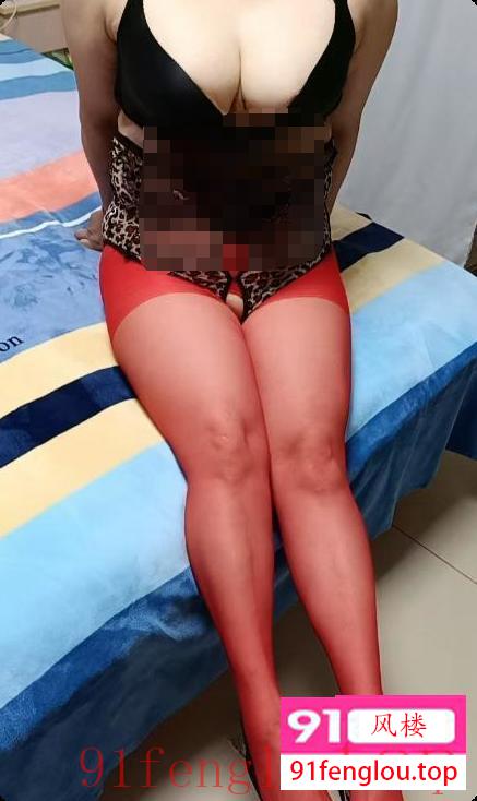 东北大奶巨臀燕妮老师